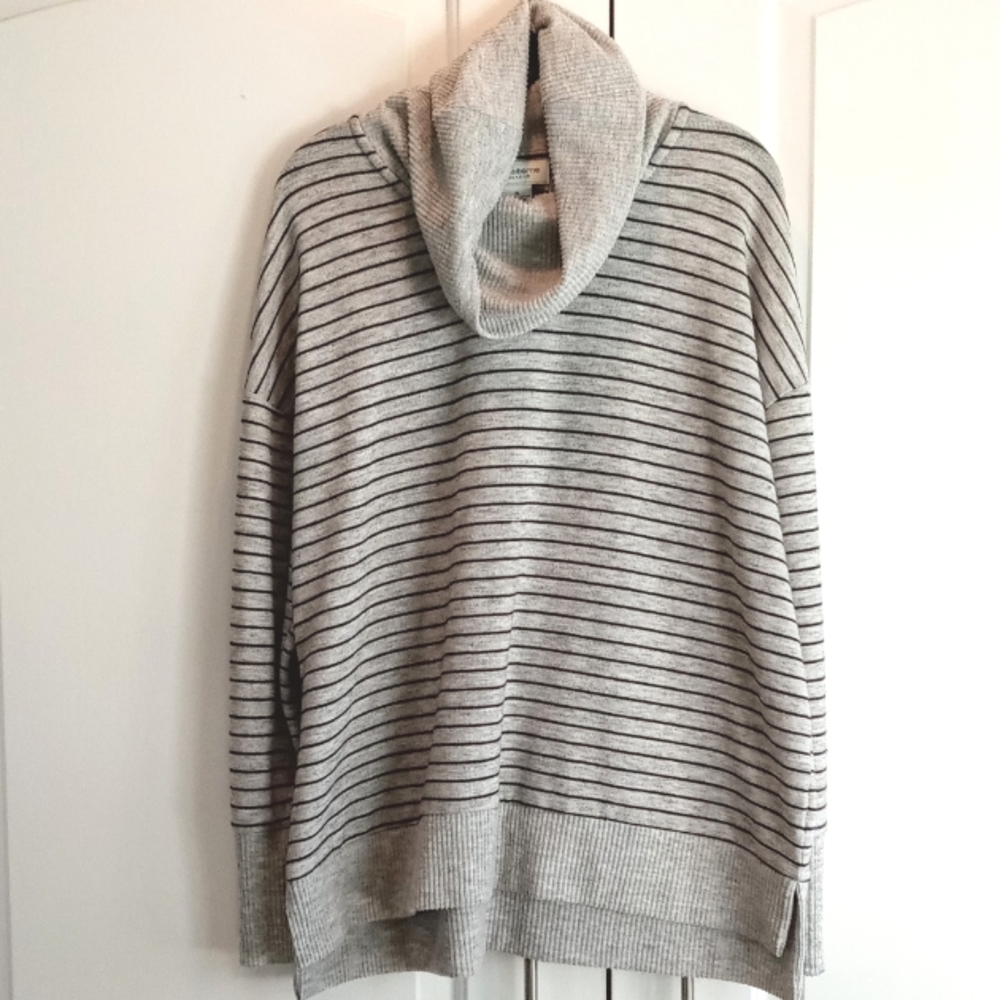 Liz Claiborne Weekend Women's Sweater, Grey & Black, Sz XL
